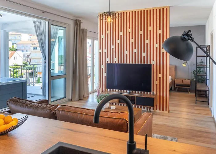 Viskovic Apartment *